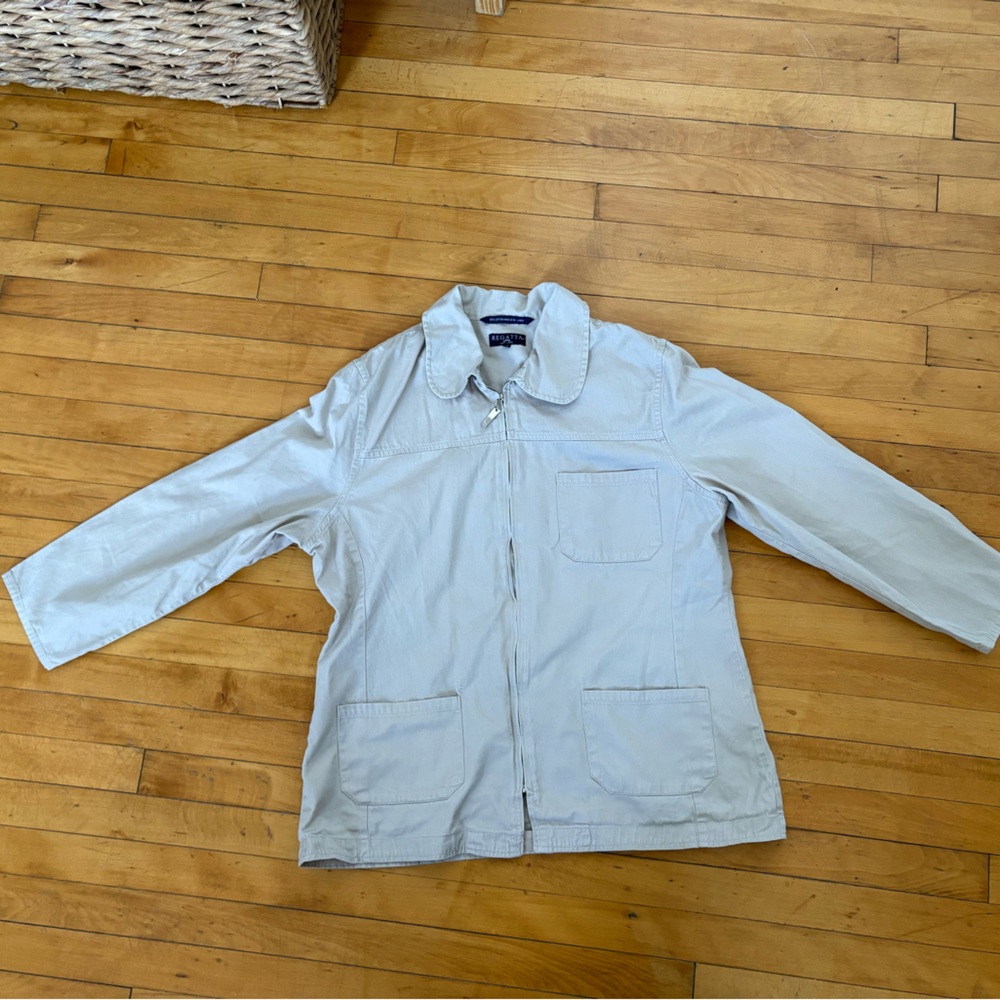 Women’s Tan Jacket